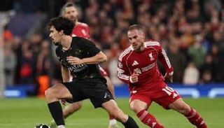 جانب من مباراة ليفربول وباريس سان جيرمان