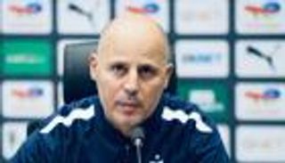 مدرب بلوزداد لـ&laquo;العين الرياضية&raquo;: قادرون على مفاجأة الزمالك.. ومونديال ميسي ورونالدو سيكون ضعيفا