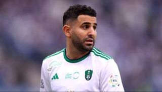 محرز نجم الأهلي السعودي