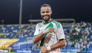 علي مجرشي لاعب الأهلي السعودي