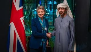 الشيخ عبدالله بن زايد آل نهيان ووزيرة خارجية بريطانيا