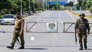 عناصر أمن باكستانيون في إسلام آباد قبل مفاوضات إيران