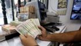 سعر صرف الدولار في العراق اليوم الأحد 19 أبريل 2026.. ارتفاع مفاجئ