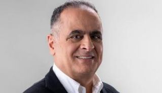 نخلة الحاج الرئيس التنفيذي للتحول المؤسسي في مجموعة «IMI»