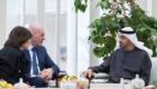محمد بن زايد يبحث مع وزير الدفاع الإيطالي تعزيز التعاون المشترك