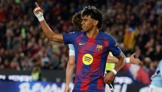 لامين يامال نجم برشلونة
