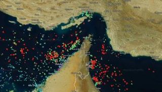حركة الملاحة في مضيق هرمز - فرانس برس