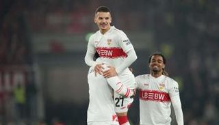 بوعناني لاعب شتوتغارت