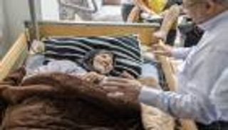 يلاحقها الهدم الإسرائيلي.. تسعينية فلسطينية مهددة بالتهجير لثالث مرة