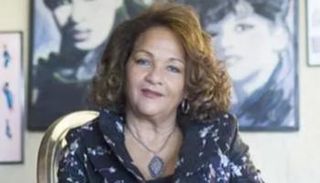 المغنية الأمريكية نيدرا تاللي روس