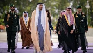 الشيخ عبدالله بن زايد آل نهيان ووزير الخارجية السعودي