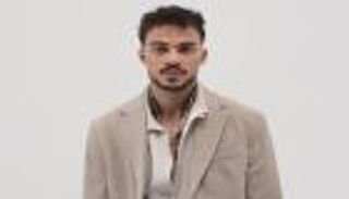 بعد صدور قرار بالقبض عليه.. أول تعليق من حسام السيلاوي