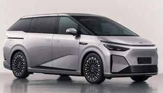 سيارة XPeng G9 Flagship Ultra REEV