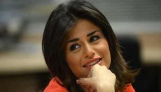 الفنانة منة فضالي