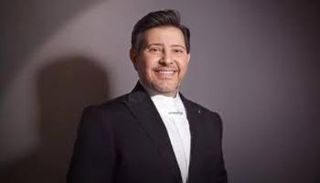 الفنان هاني شاكر