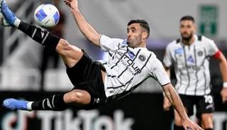 عبد الرزاق حمد الله ويانيك كاراسكو