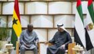 محمد بن زايد ورئيس غانا يبحثان تعزيز العلاقات الاقتصادية على هامش &laquo;اصنع في الإمارات&raquo;