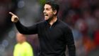 أرسنال وأتلتيكو مدريد.. ميكيل أرتيتا يهدر الوقت (فيديو)