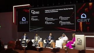 جانب من حوارات منصة «اصنع في الإمارات 2026»