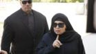 لبلبة وفيفي عبده وبوسي شلبي يتقدمن حضور جنازة هاني شاكر