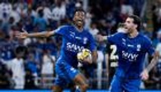 الهلال بطل &laquo;تاريخي&raquo; لكأس الملك السعودي بثنائية الخلود