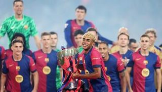 تتويج برشلونة بالليغا في 2025
