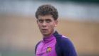 نجم برشلونة الشاب يدعم قائمة مصر المبدئية لكأس العالم 2026