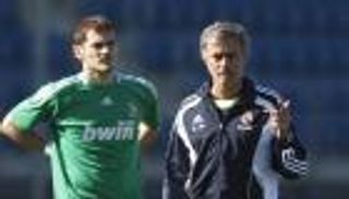 &laquo;لا أريده في ريال مدريد&raquo;.. كاسياس يرفض عودة مورينيو