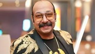 الفنان محمد ثروت