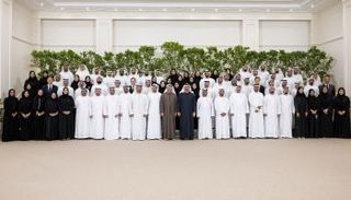 استقبال رئيس الدولة لوفد مجموعة "ايدج"