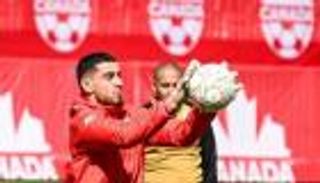 من ملاعب الظل إلى كأس العالم.. قصة استثنائية في منتخب تونس