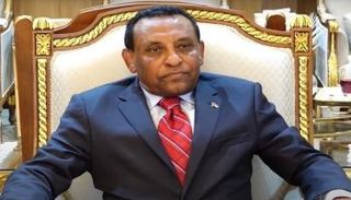كامل إدريس