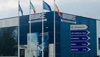 العلامة الإيطالية الشهيرة «إيدروبازي Idrobase»