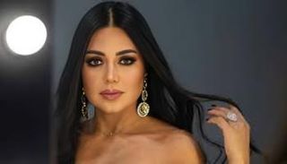 الفنانة رانيا يوسف