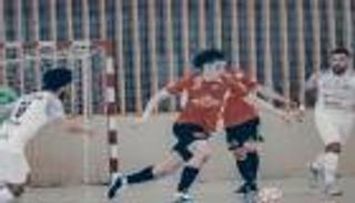 من كرة الصالات إلى اللعب في المونديال.. نجم المغرب يكتب قصة استثنائية