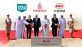 طيران الإمارات تضع حجر أساس مركزها الهندسي الجديد في دبي الجنوب
