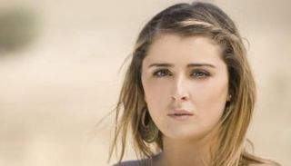 عائشة بن أحمد