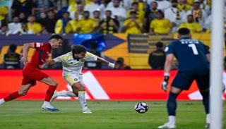 من مباراة النصر وضمك