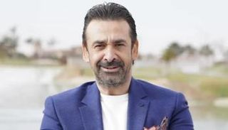 الفنان كريم عبد العزيز 