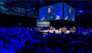 جانب من المشاركة الإماراتية في أعمال قمة الهيدروجين العالمية