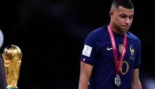 كيليان مبابي نجم منتخب فرنسا