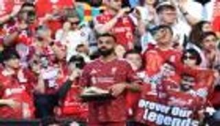 بعد دموع الوداع.. مفاجأة من محمد صلاح