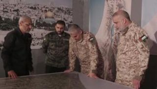 عودة مع عدد من قادة حماس