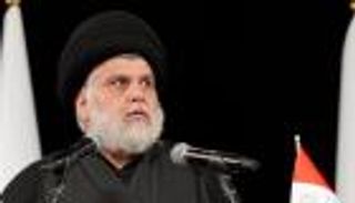لحصر السلاح بيد الدولة.. الصدر يفك ارتباط &laquo;سرايا السلام&raquo; بالتيار الشيعي
