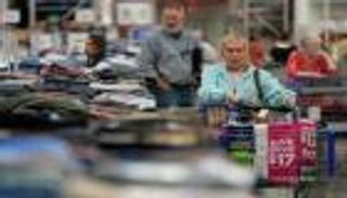 التضخم الأمريكي يسجل أكبر ارتفاع منذ مايو 2023.. الأسر تدفع ثمن الحرب