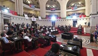 نائبة وزير الخارجية الكوبي تتحدث في الكابيتول الوطني