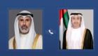 عبدالله بن زايد يدين اعتداء إيران في اتصال مع وزير الخارجية الكويتي