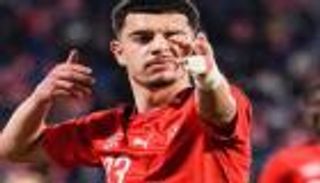 من مطرود إلى المونديال.. قصة ملهمة لنجم سويسرا &laquo;التونسي&raquo;