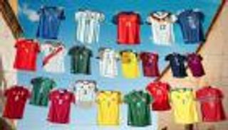 كأس العالم 2026.. الجمارك الفرنسية تصادر 2300 قميص مزيف