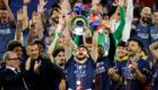 جوائز دوري أبطال أوروبا.. كفاراتسخيليا أفضل لاعب وحضور مزدوج لريال مدريد